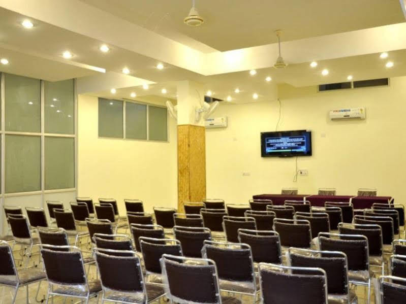 Hotel Galaxy Alwar Luaran gambar